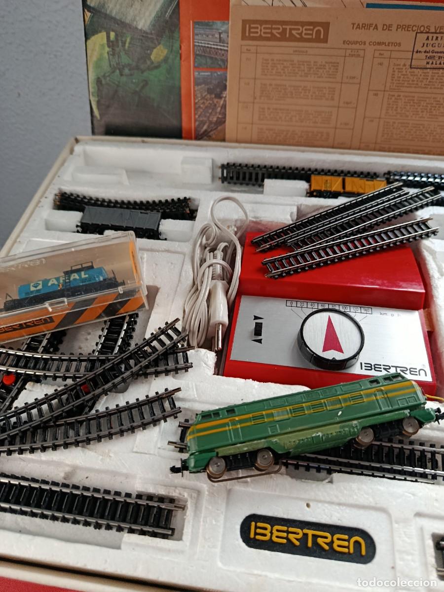Trenes escala: Set Ibertren 114 + extras - Foto 4