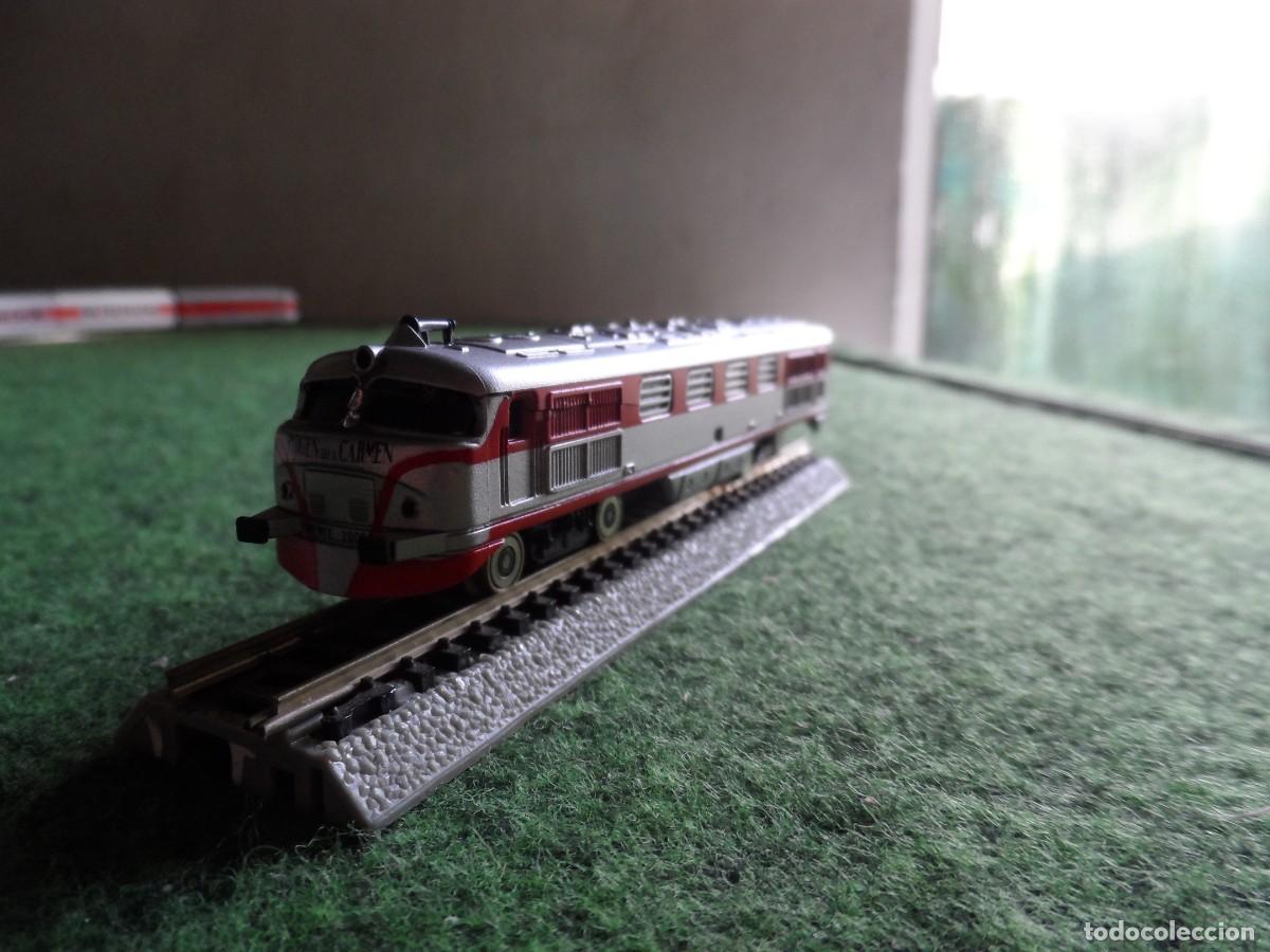 Trenes escala: LOCOMOTORA TALGO 352 VIRGEN DEL CARMEN IBERTREN ESCALA 2N