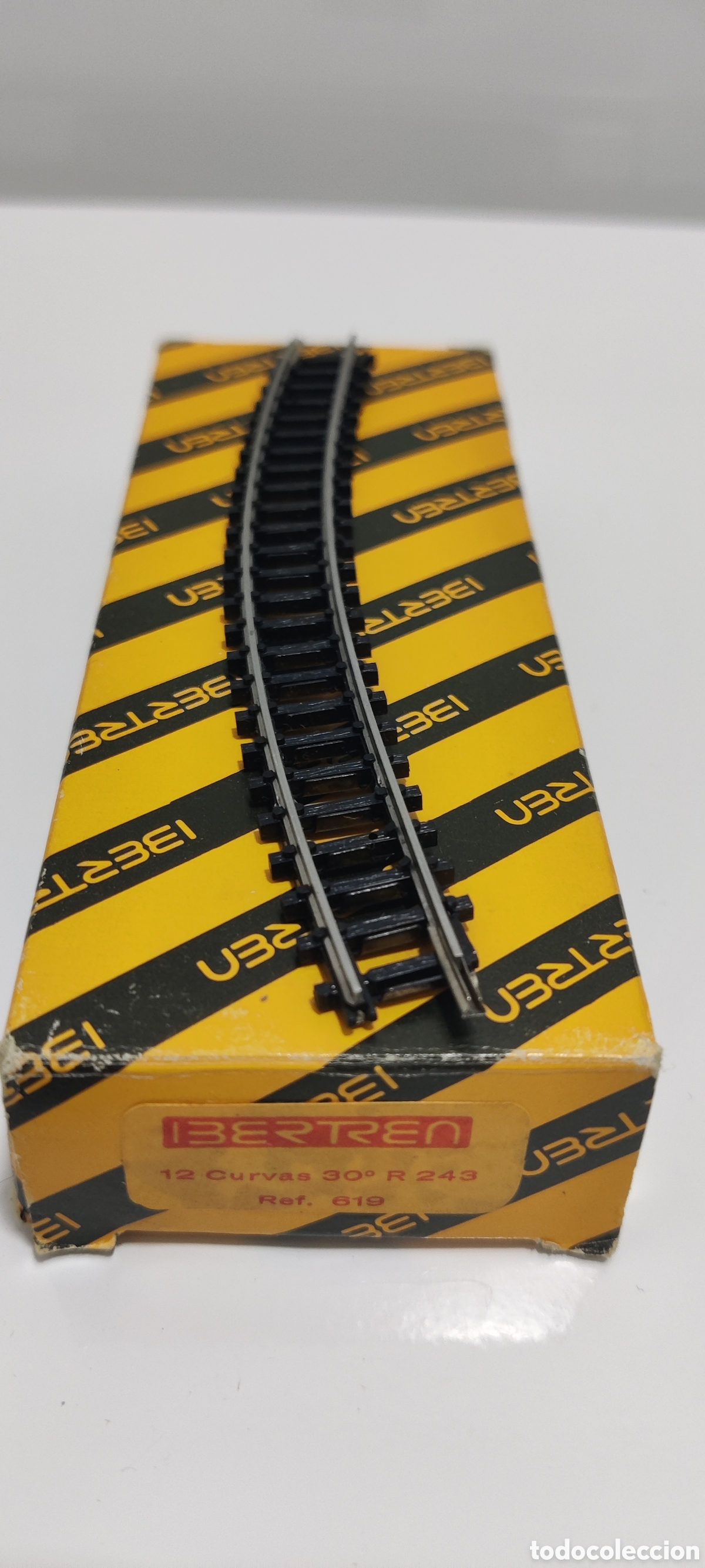 Trenes escala: IBERTREN 3N - 12 V&Iacute;AS CURVAS R 30&deg; 249 mm REF. 619 EN CAJA