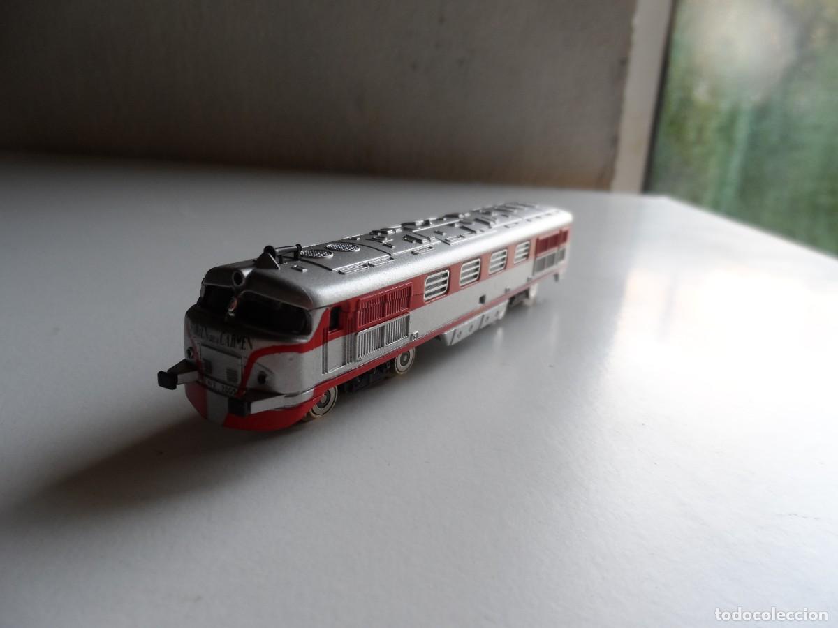 Trenes escala: LOCOMOTORA TALGO 352 VIRGEN DEL CARMEN IBERTREN ESCALA 2N