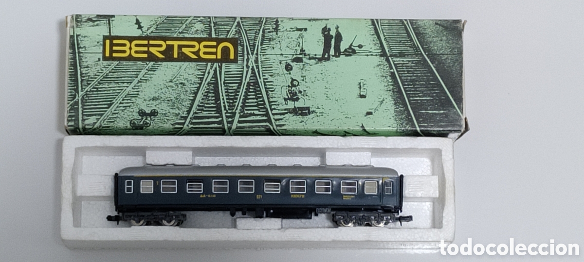 Trenes escala: IBERTREN N - VAG&Oacute;N PASAJEROS 1&ordf; CLASE AZUL REF. 202