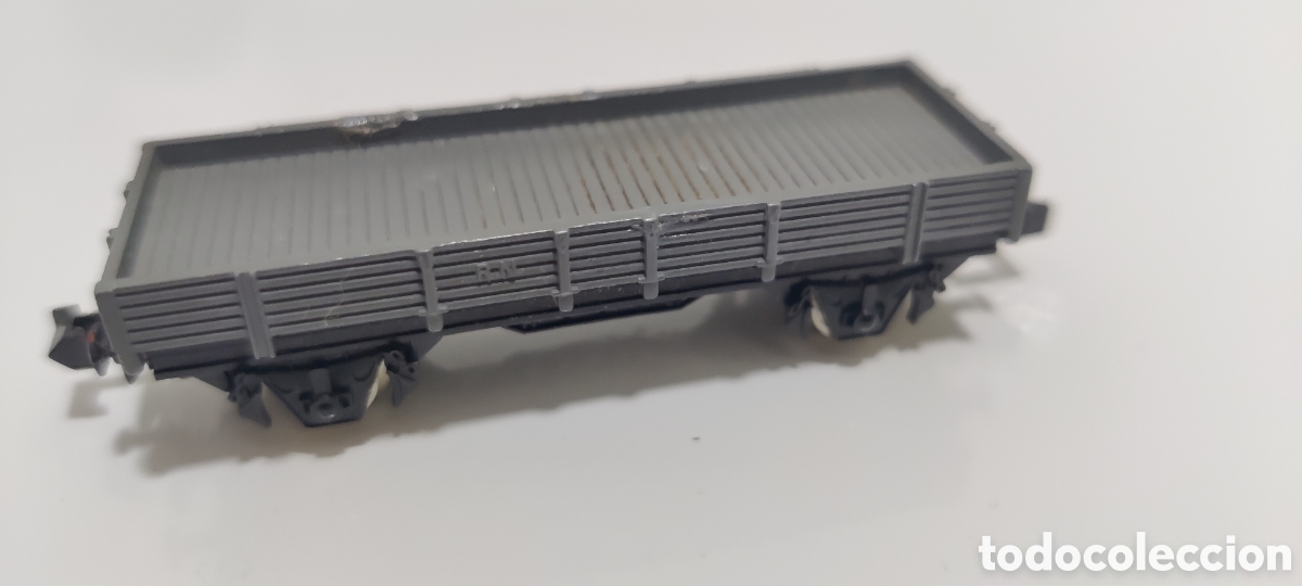 Scale Trains: IBERTREN N - VAG&Oacute;N BORDE BAJO GRIS REF. 302