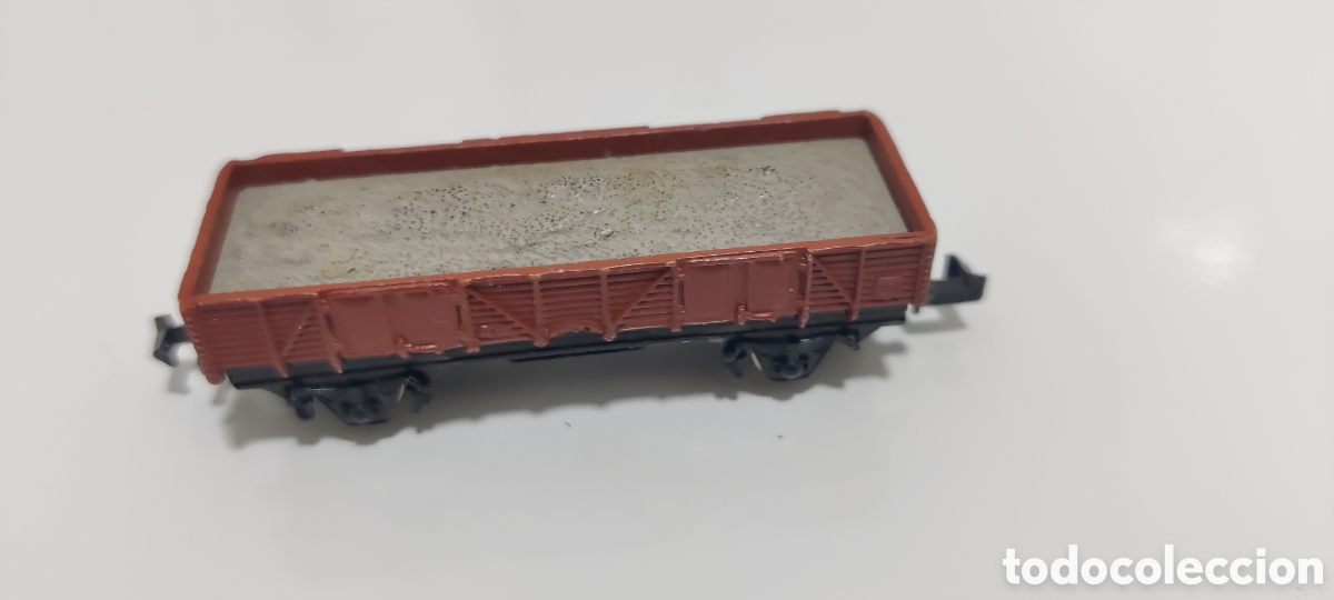 Scale Trains: IBERTREN N - VAG&Oacute;N BORDE MEDIO MARR&Oacute;N CON GRAVA REF. 325