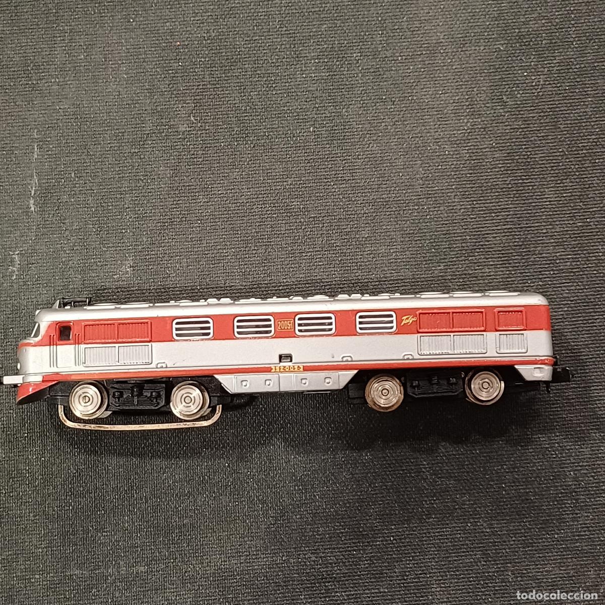 Scale Trains: LOCOMOTORA DIESEL TALGO 2000/VIRGEN DEL CARMEN/IBERTREN ESCALA N.