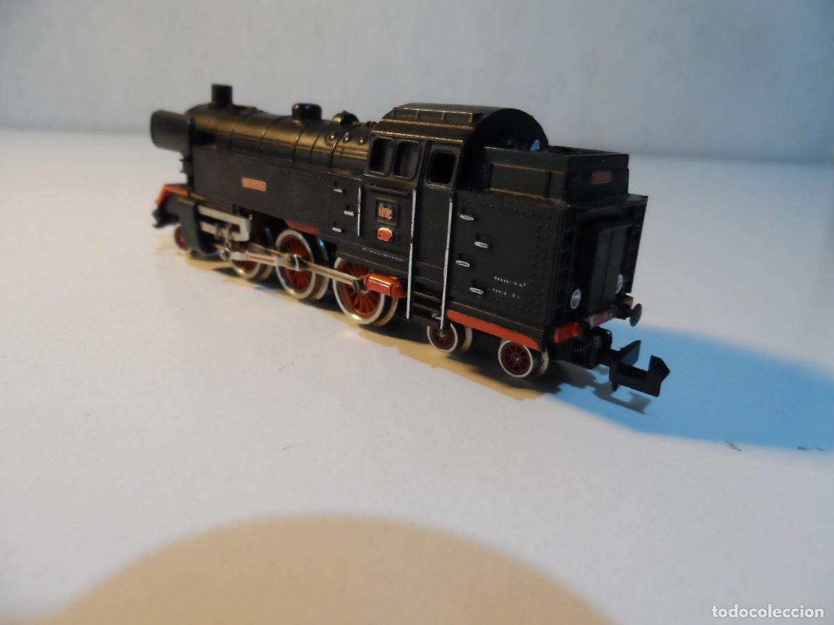 Trenes escala: LOCOMOTORA VAPOR IBERTREN RENFE LUZ Y HUMO ESCALA 2N