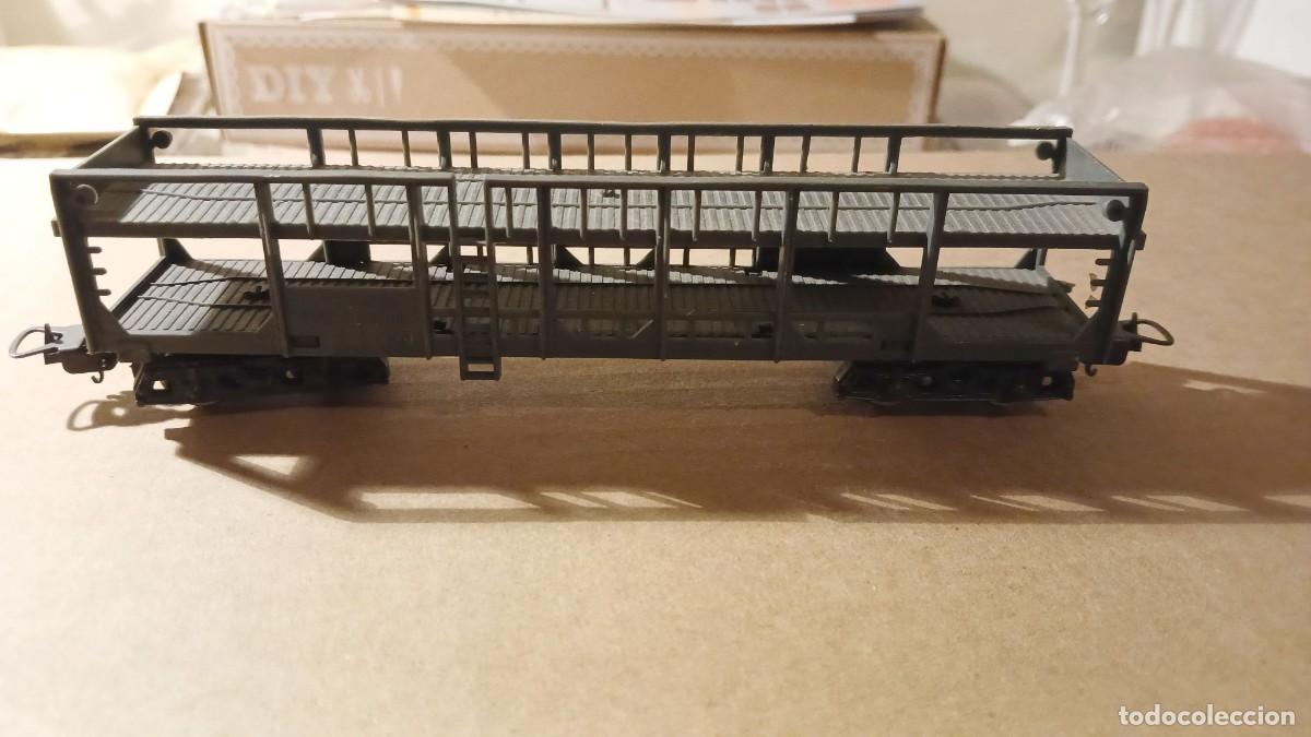 Trenes Escala: ANTIGUO VAG&Oacute;N TRANSPORTE DE COCHES ESCALA HO LIMA