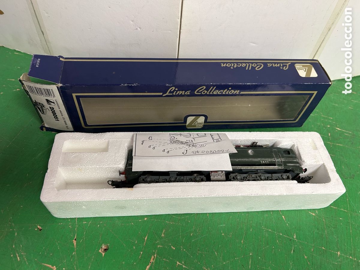 Trenes Escala: LOCOMOTORA LIMA HO RF 208029