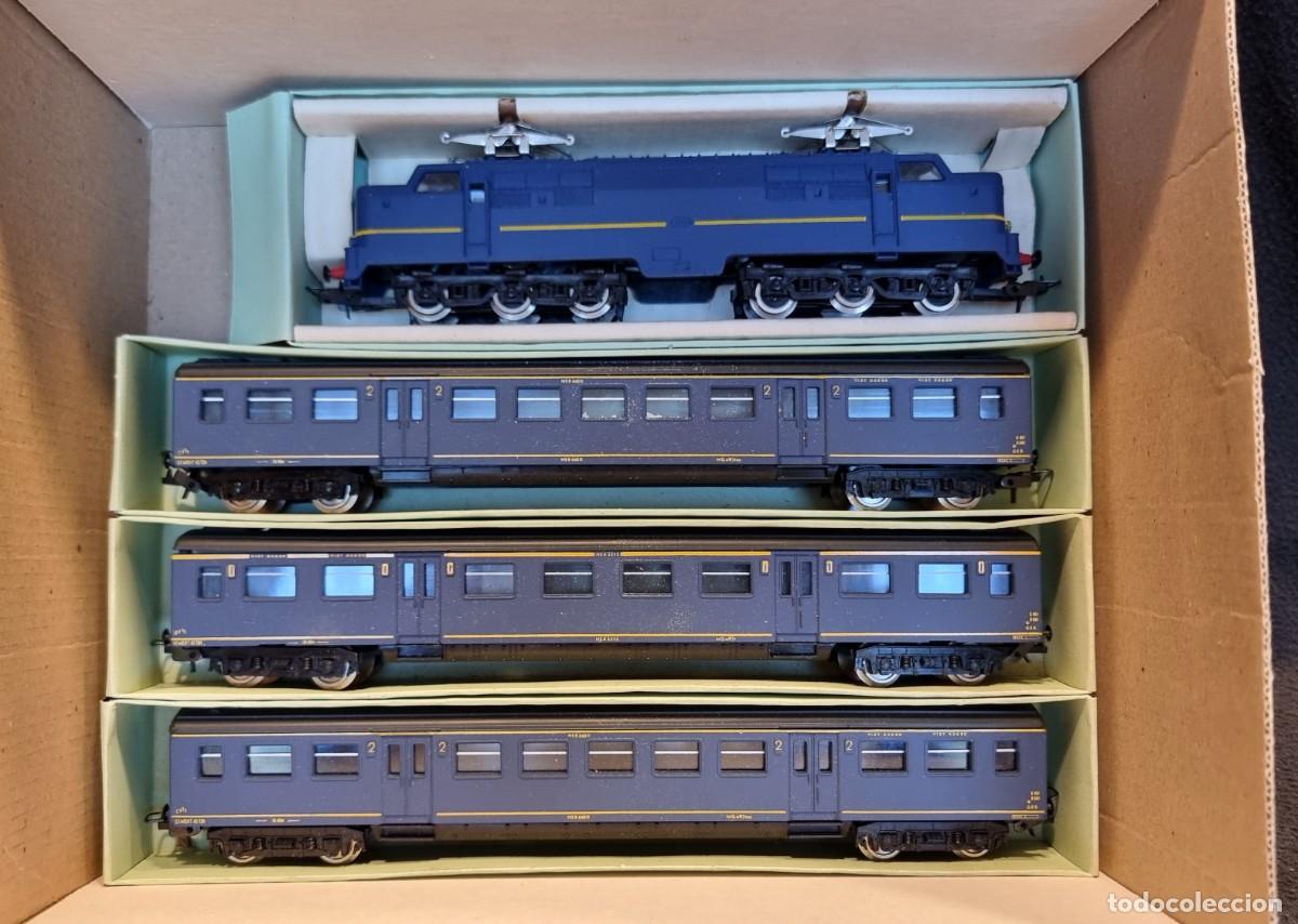Trenes escala: LOTE LIMA MAQUINA + 3 VAGONES INCLUYE BASE DE MAQUETA