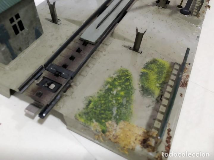 Trenes escala: ANTIGUO PASO A NIVEL DE MARKLIN - Foto 3