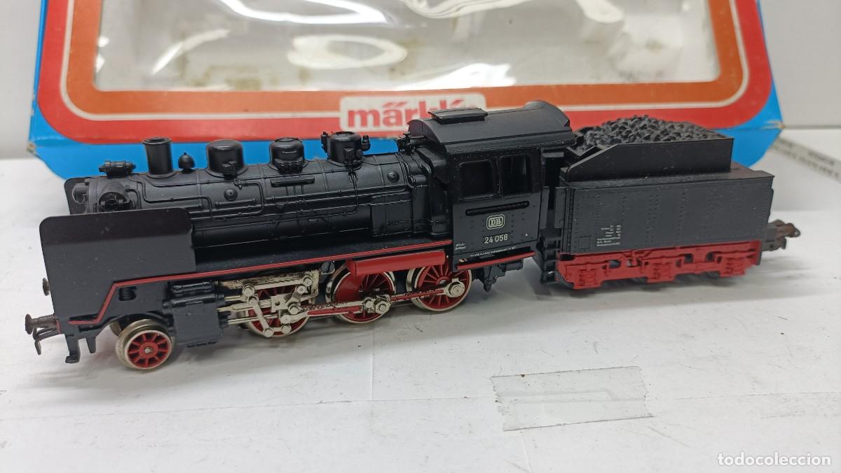 Trenes escala: LOCOMOTORA MARKLIN 3003 - Foto 3