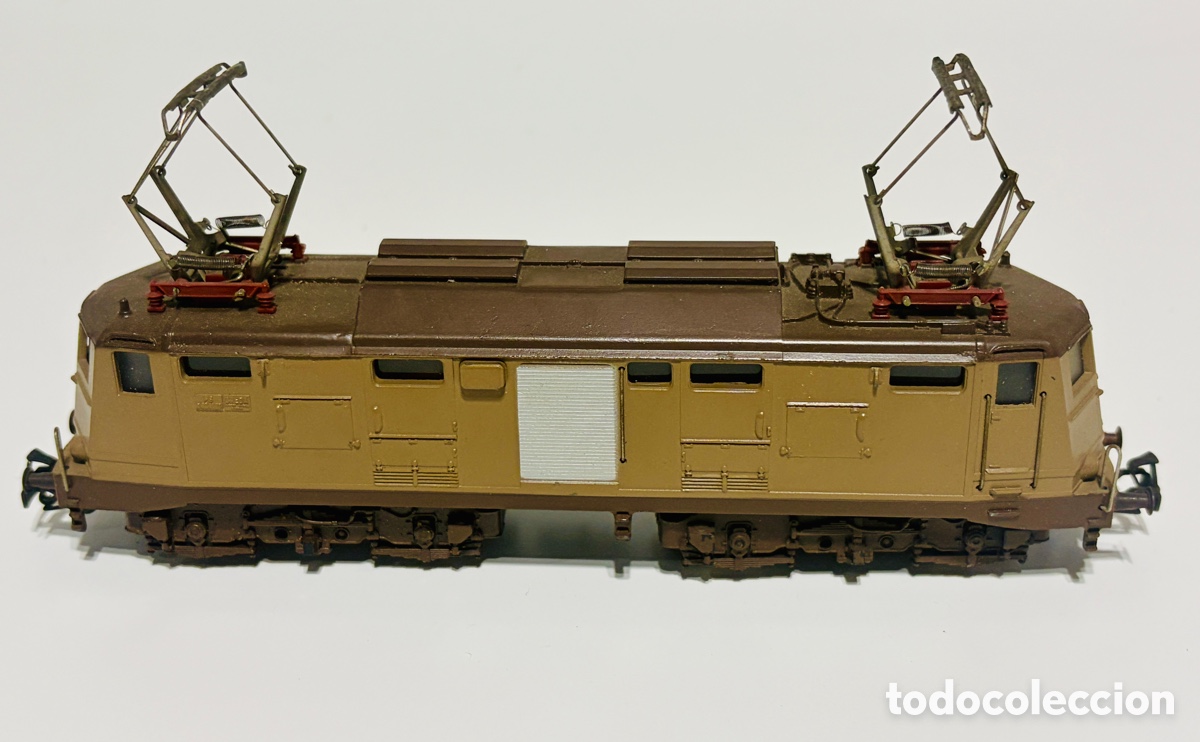 Trenes Escala: Locomotora HO MARKLIN 3035 - E424103 FS - FUNCIONA