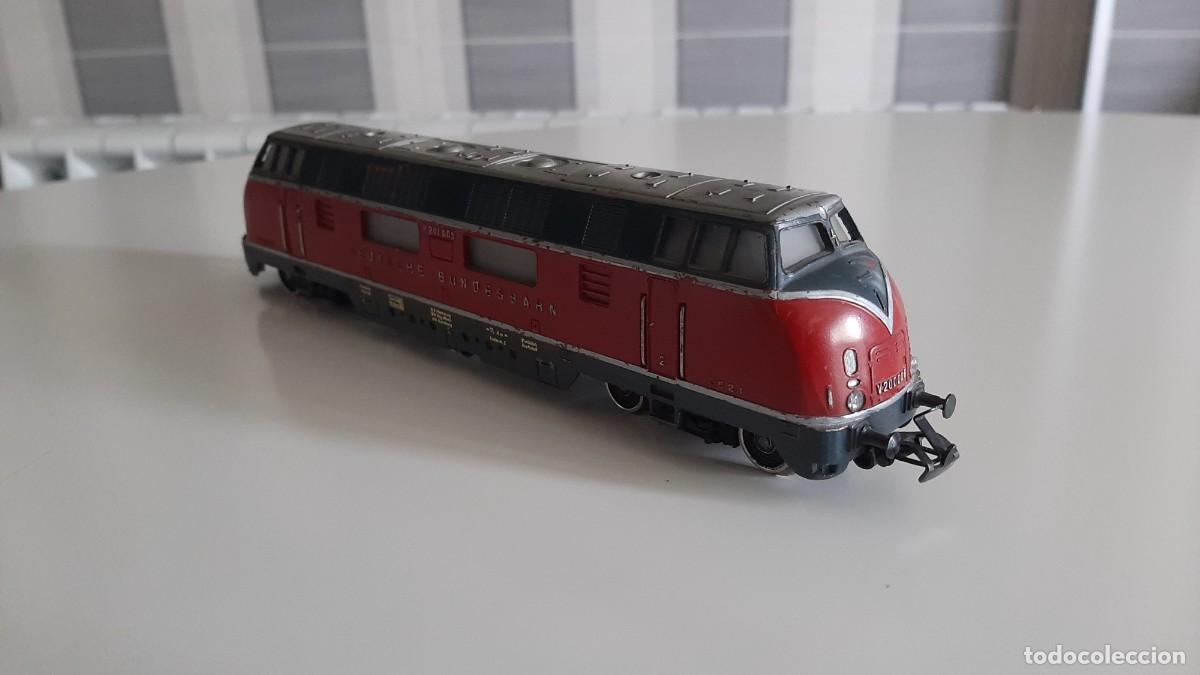 Trenes Escala: Locomotora M&auml;rklin 3021 &ndash; V200 008 &middot; Deutsche Bundesbahn &middot; Vintage West Germany