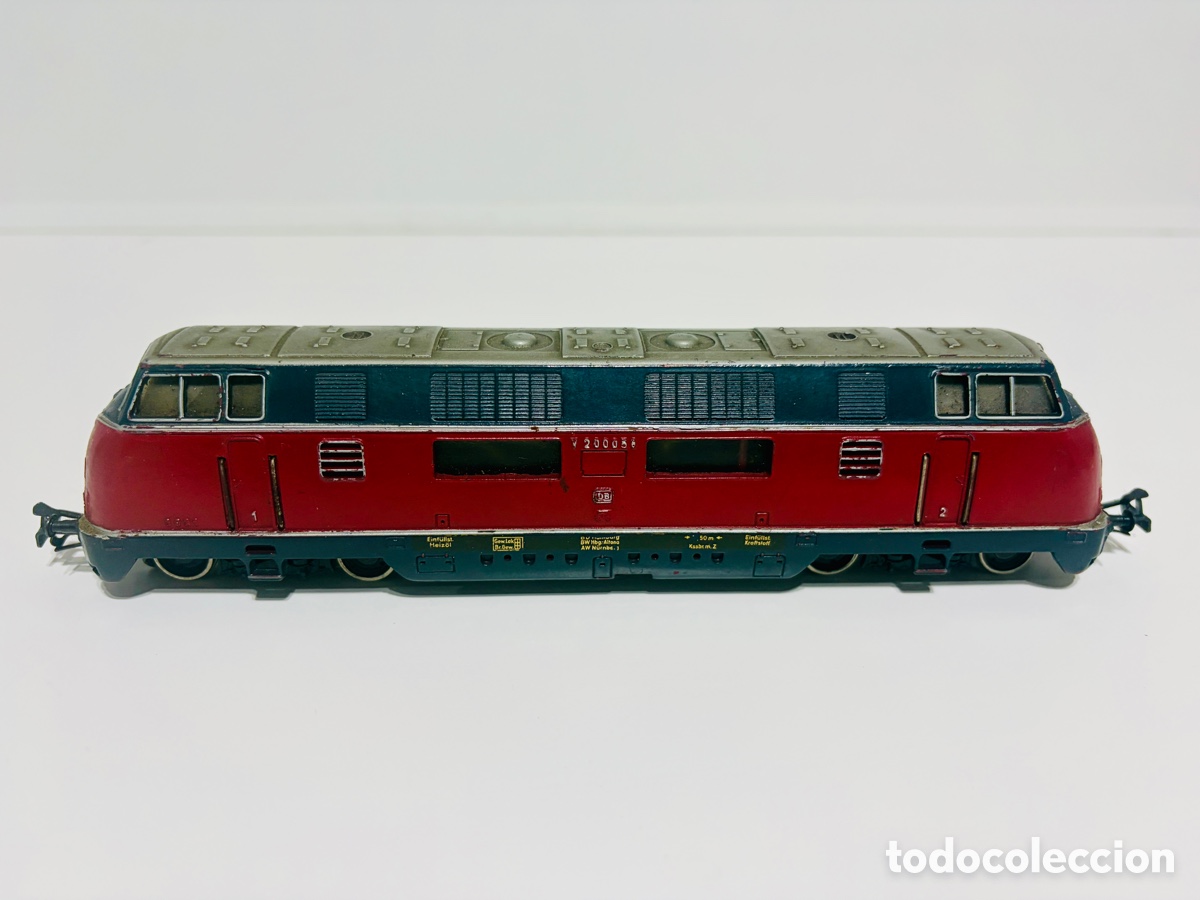 Trenes Escala: Locomotora Escala HO MARKLIN 3021 FUNCIONA - Clase V 200 de DB