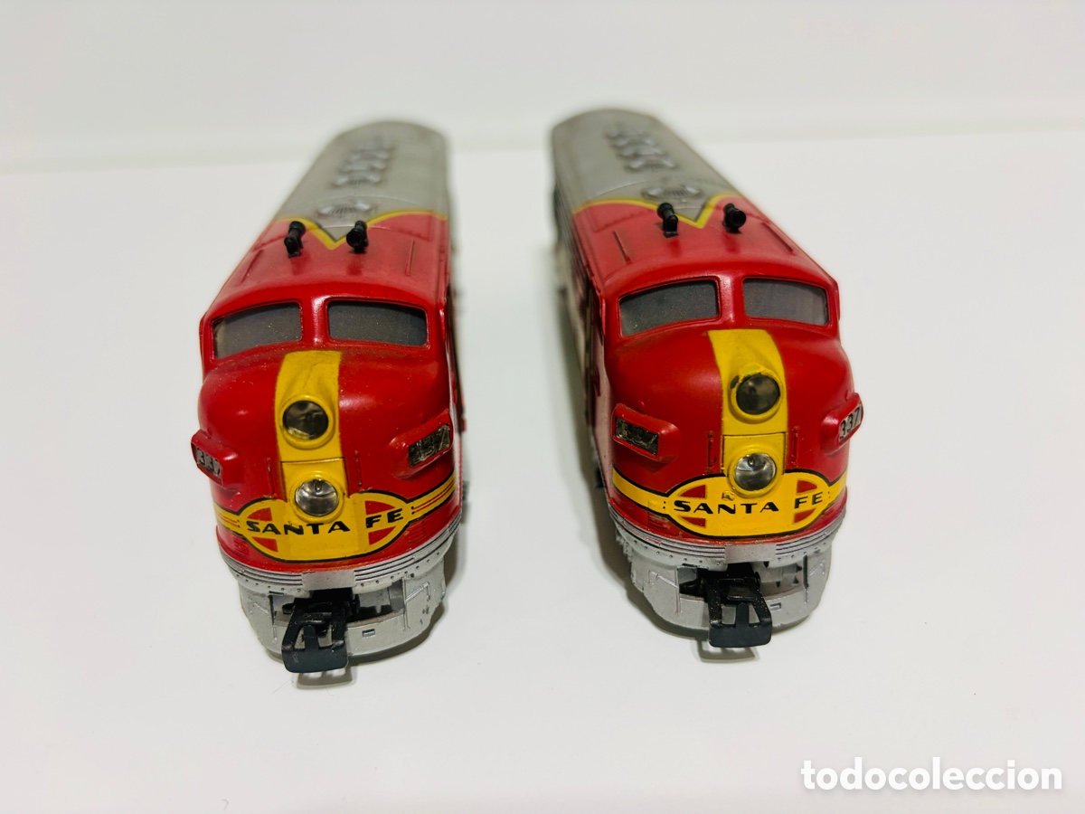 Treni in Scala: Locomotora Marklin Santa Fe 337 HO. Tren