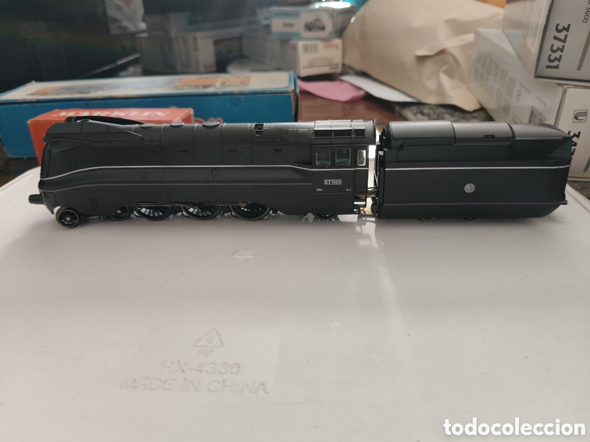 Treni in Scala: Locomotora Marklin vapor 37914