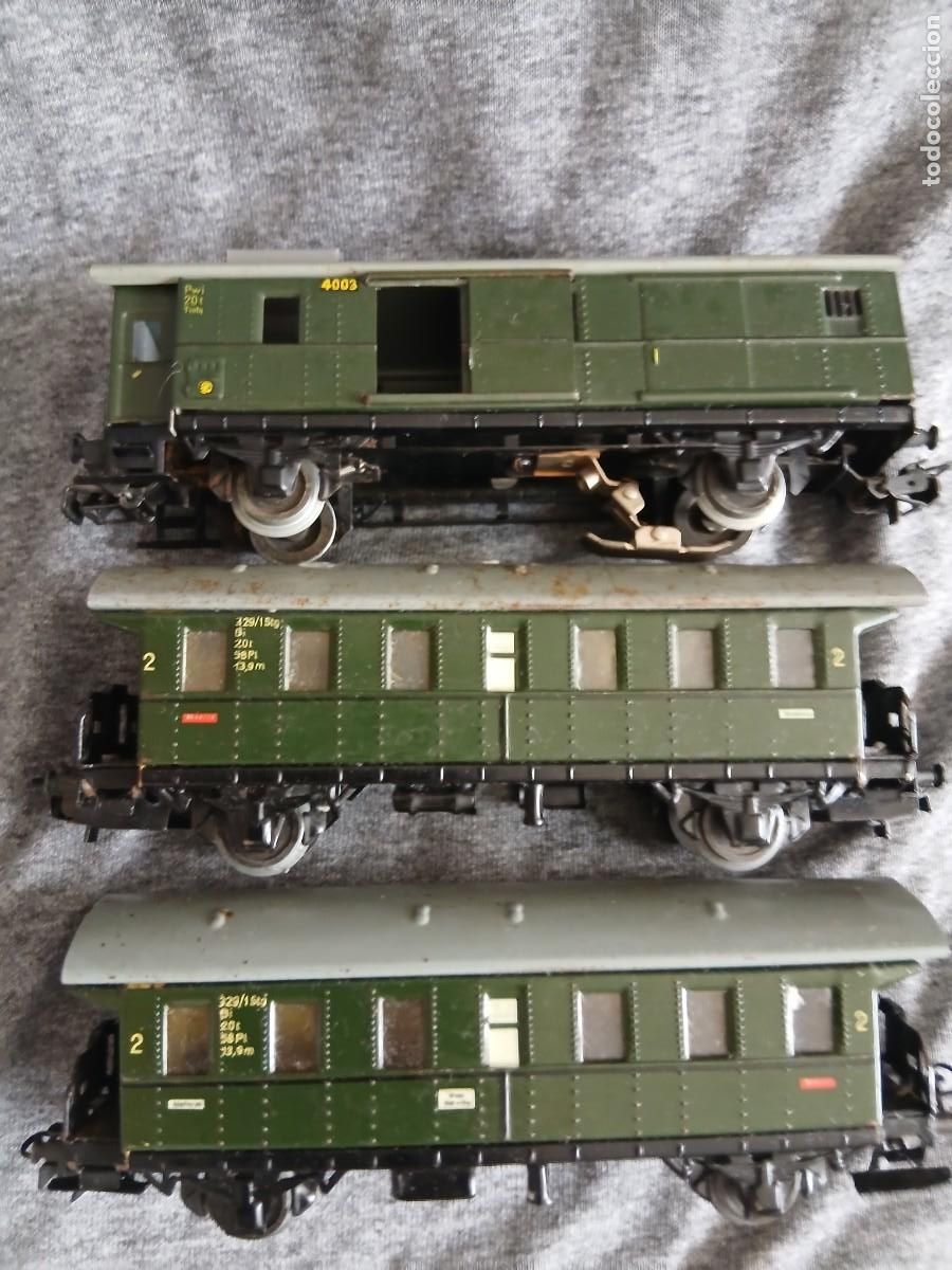 Scale Trains: composicion 3 vagones marklin epoca III