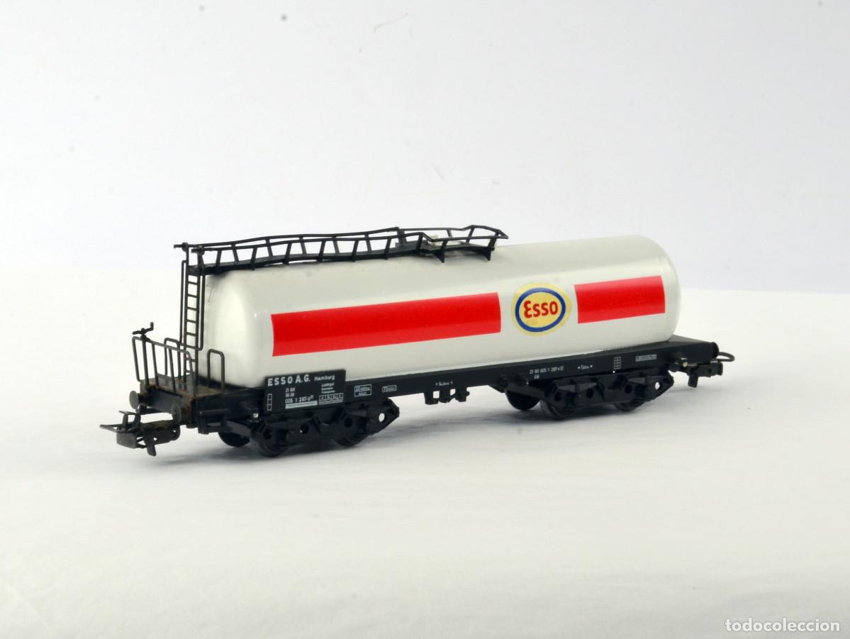 Trenes Escala: M&auml;rklin Escala H0 4650 Vag&oacute;n Cisterna 4 Ejes Esso con Caja