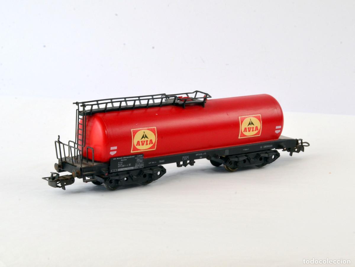 Trenes Escala: M&auml;rklin Escala H0 4649 Vag&oacute;n Cisterna 4 Ejes Avia con Caja
