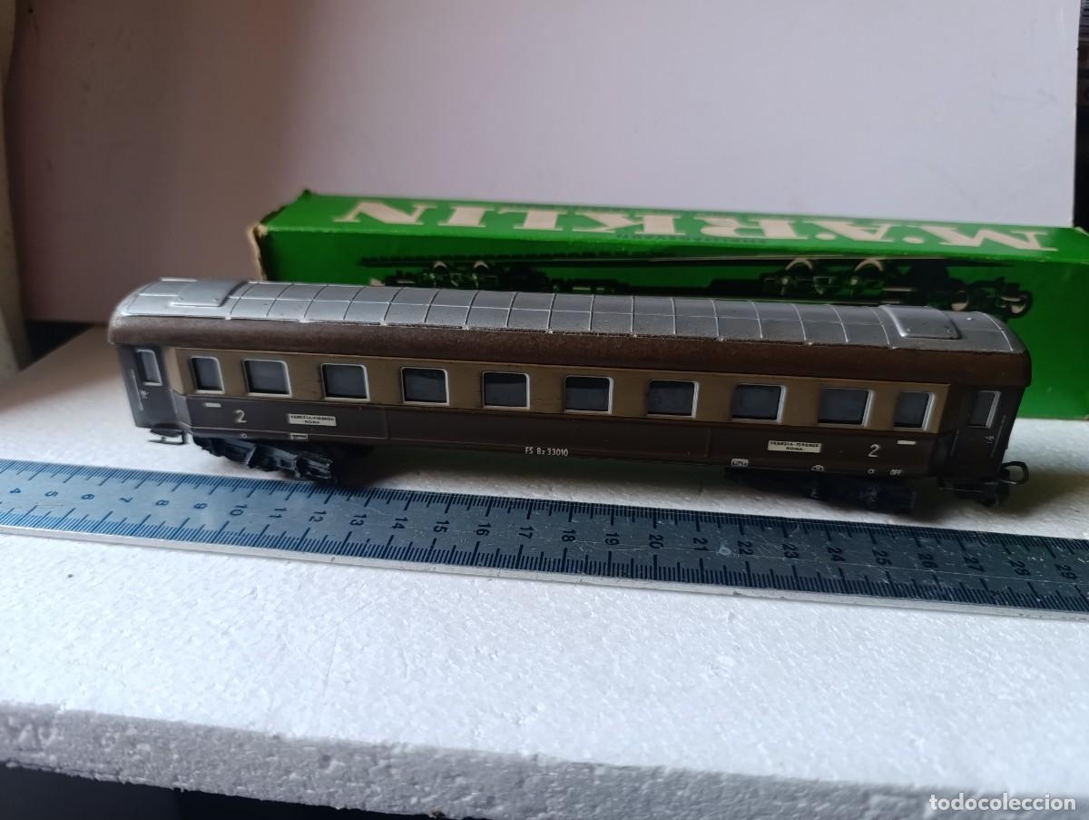 Trenes escala: MARKLIN - VAGON PASAJEROS COLOR MARRON - MOD. 4033 - ESC. HO - ALEMANIA ( )