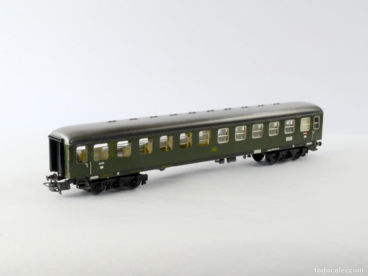 Trenes escala: M&auml;rklin Trenes Escala H0 4022 Vag&oacute;n de Pasajeros 2&ordf; Clase Metal Verde con Caja