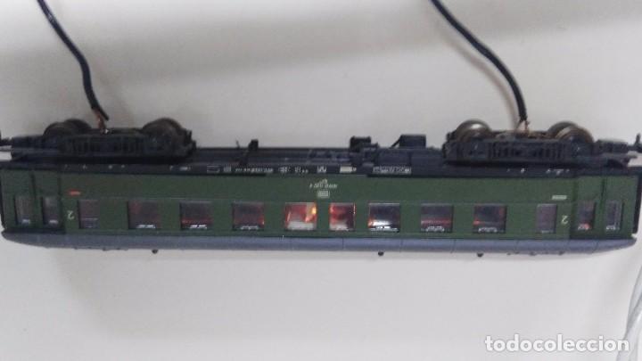 Trenes escala: antiguo vagon escala n marca roco con luz - Foto 9