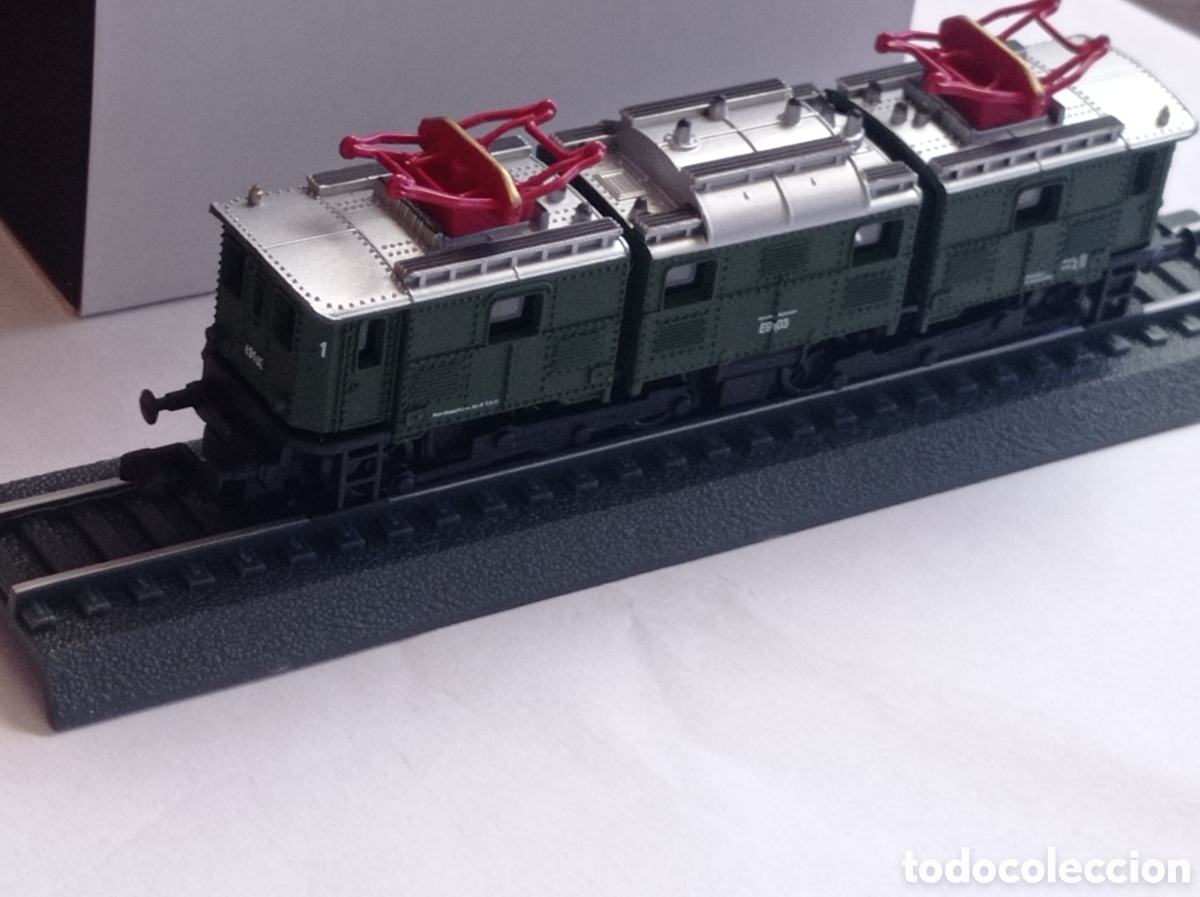 Trenes escala: Locomotora est&aacute;tica E 91 BD CC - Foto 2