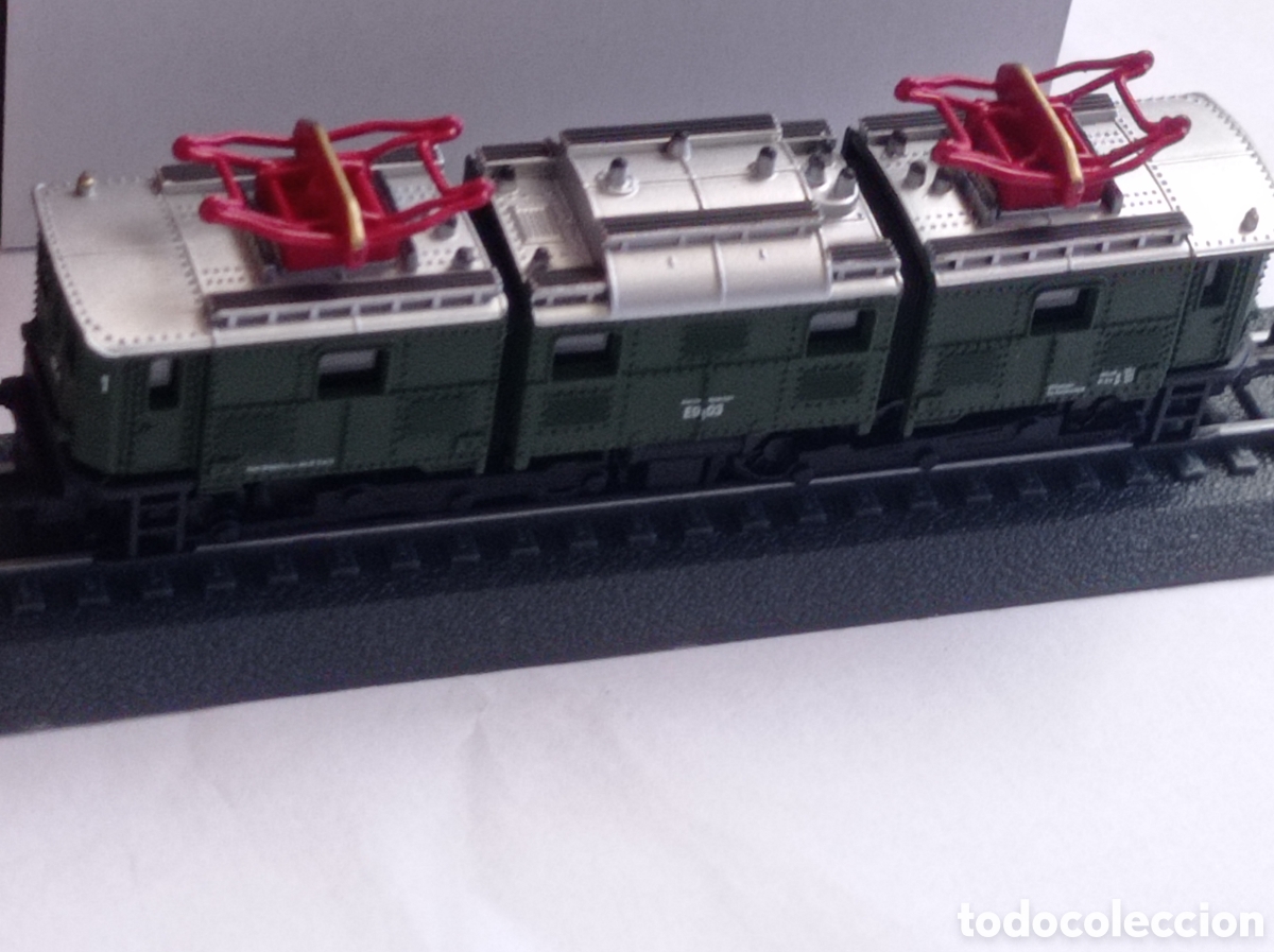 Trenes escala: Locomotora est&aacute;tica E 91 BD CC - Foto 3