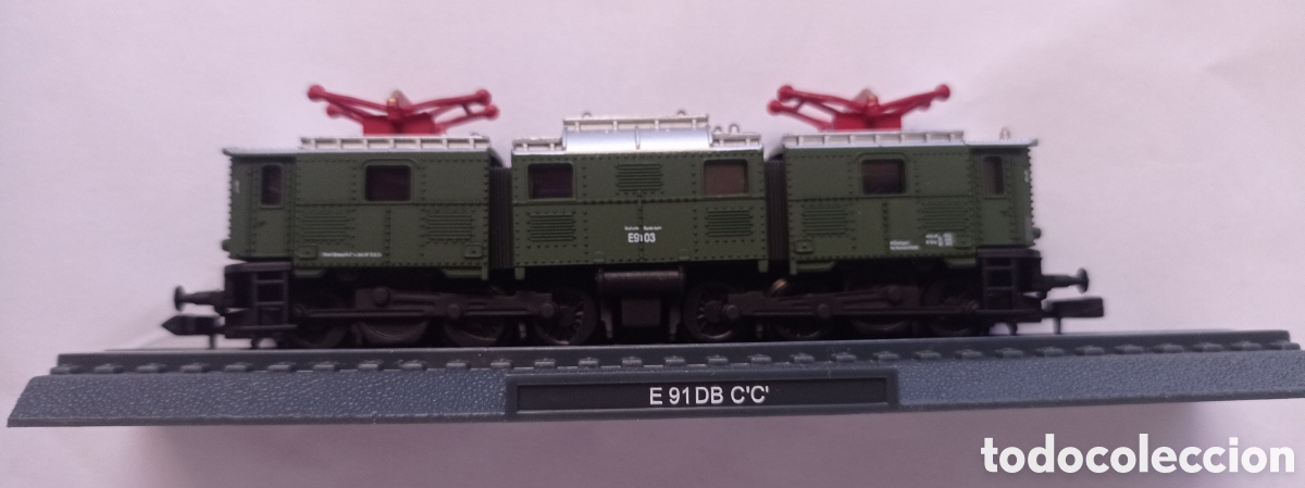 Trenes escala: Locomotora est&aacute;tica E 91 BD CC - Foto 8