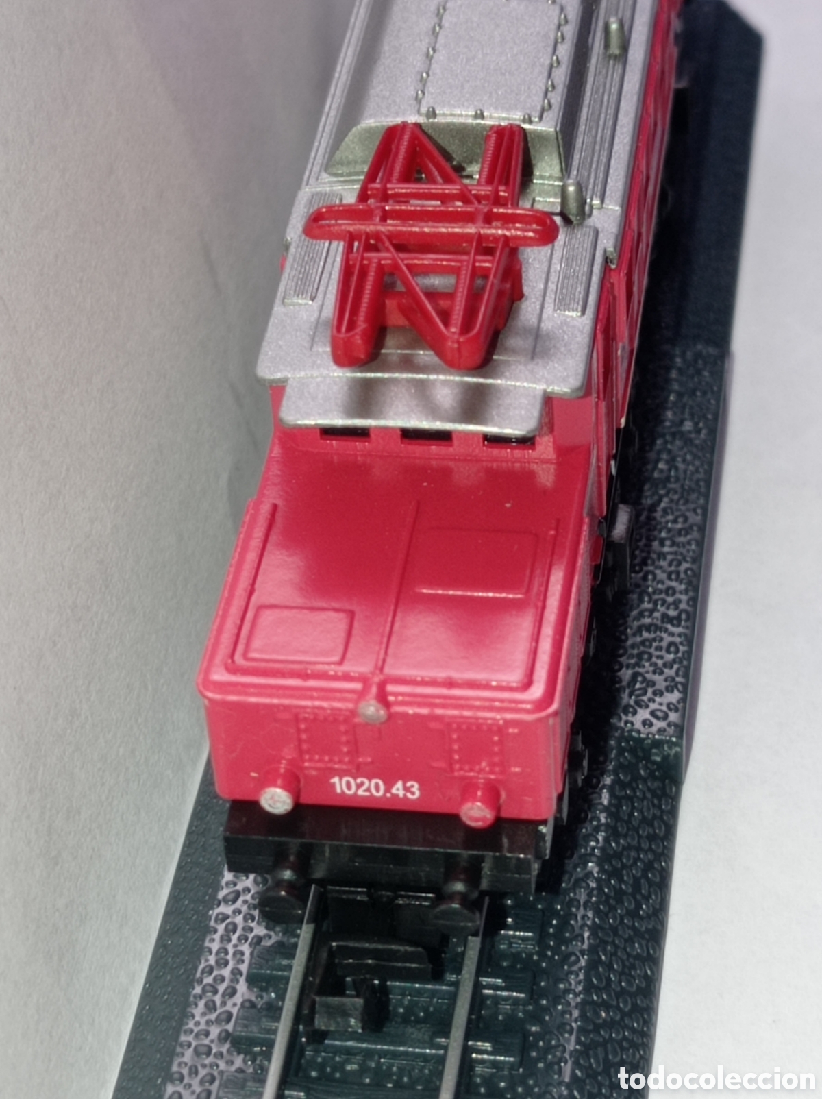 Trenes escala: Locomotora est&aacute;tica 1020 &Ouml;BB Co-Co - Foto 4