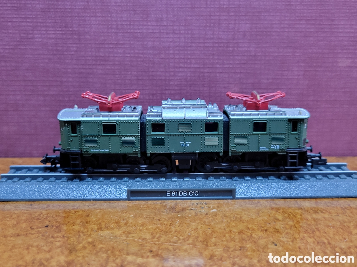 Trenes escala: LOCOMOTORA ESTATICA. ESCALA N. E 91DB CC - Foto 1