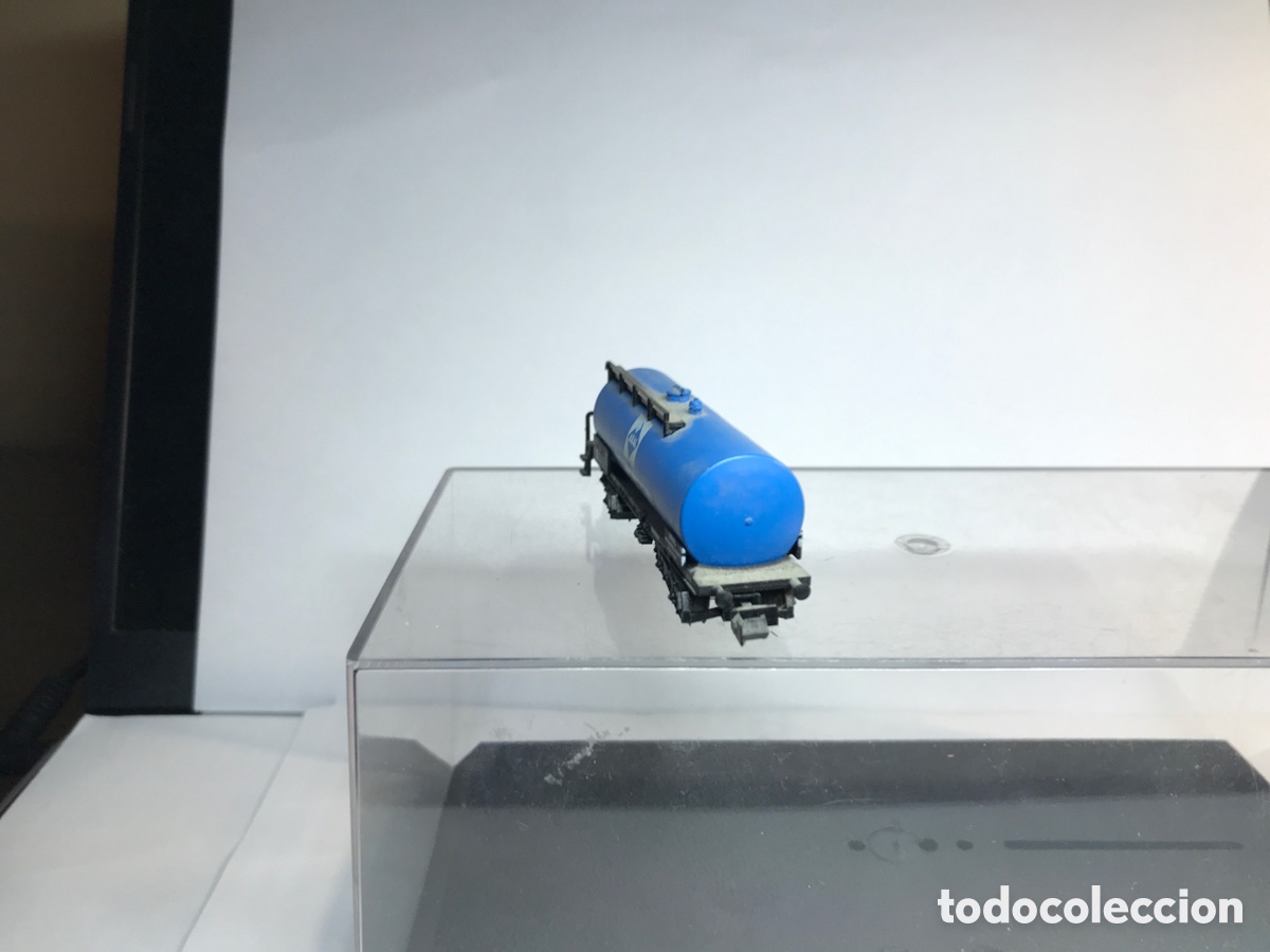 Trenes escala: VAG&Oacute;N CISTERNA TRIX ARAL AG - Foto 4