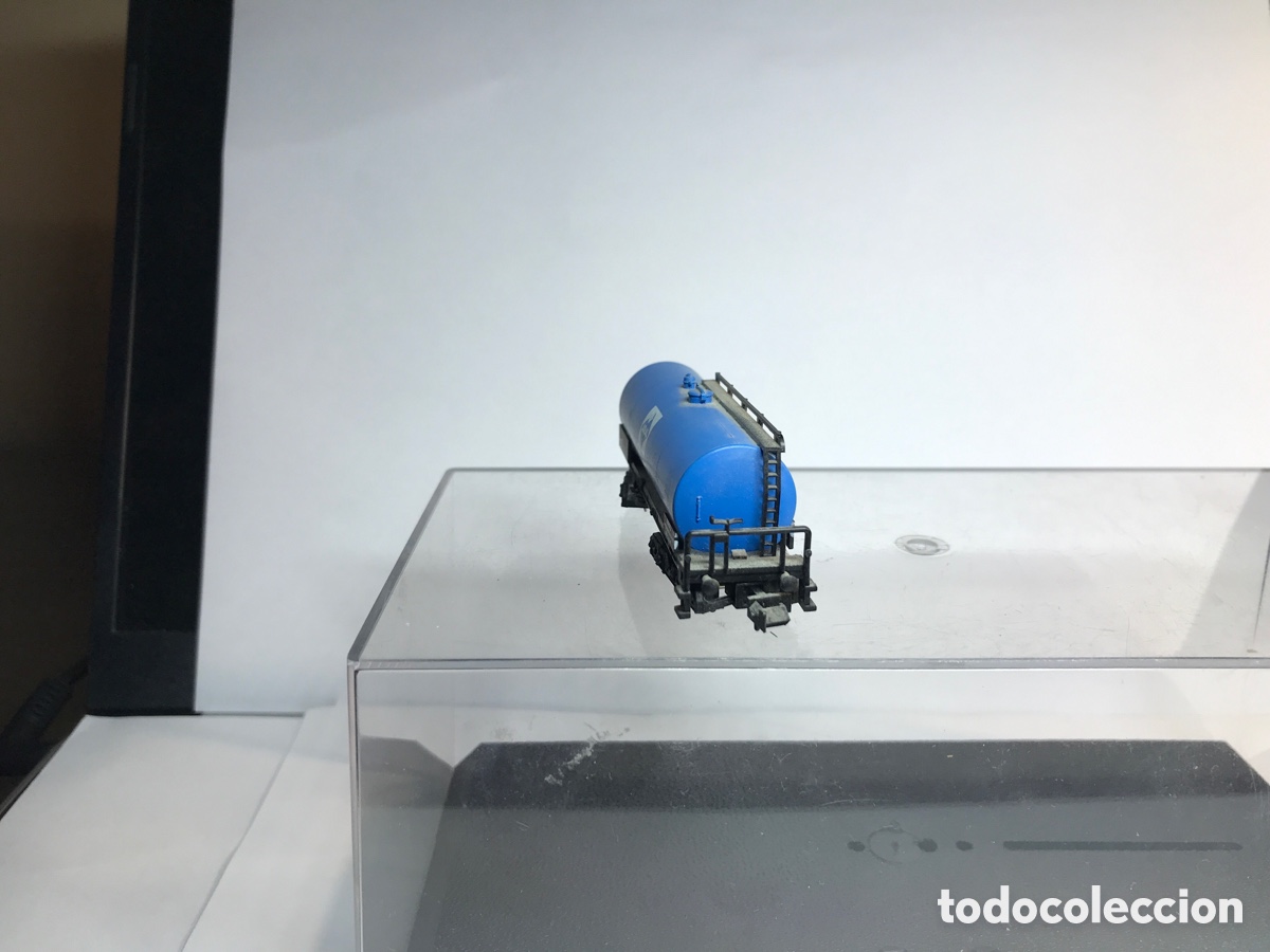 Trenes escala: VAG&Oacute;N CISTERNA TRIX ARAL AG - Foto 5