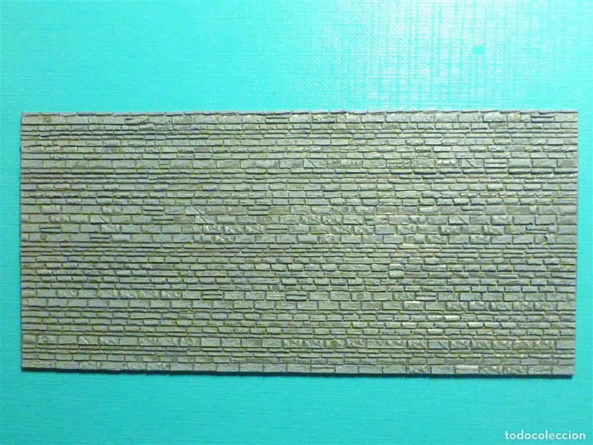 Trenes Escala: Muro Escala N - Pared p/ Maquetas Tren El&eacute;ctrico - Merten - 15 x 7,25 cm.