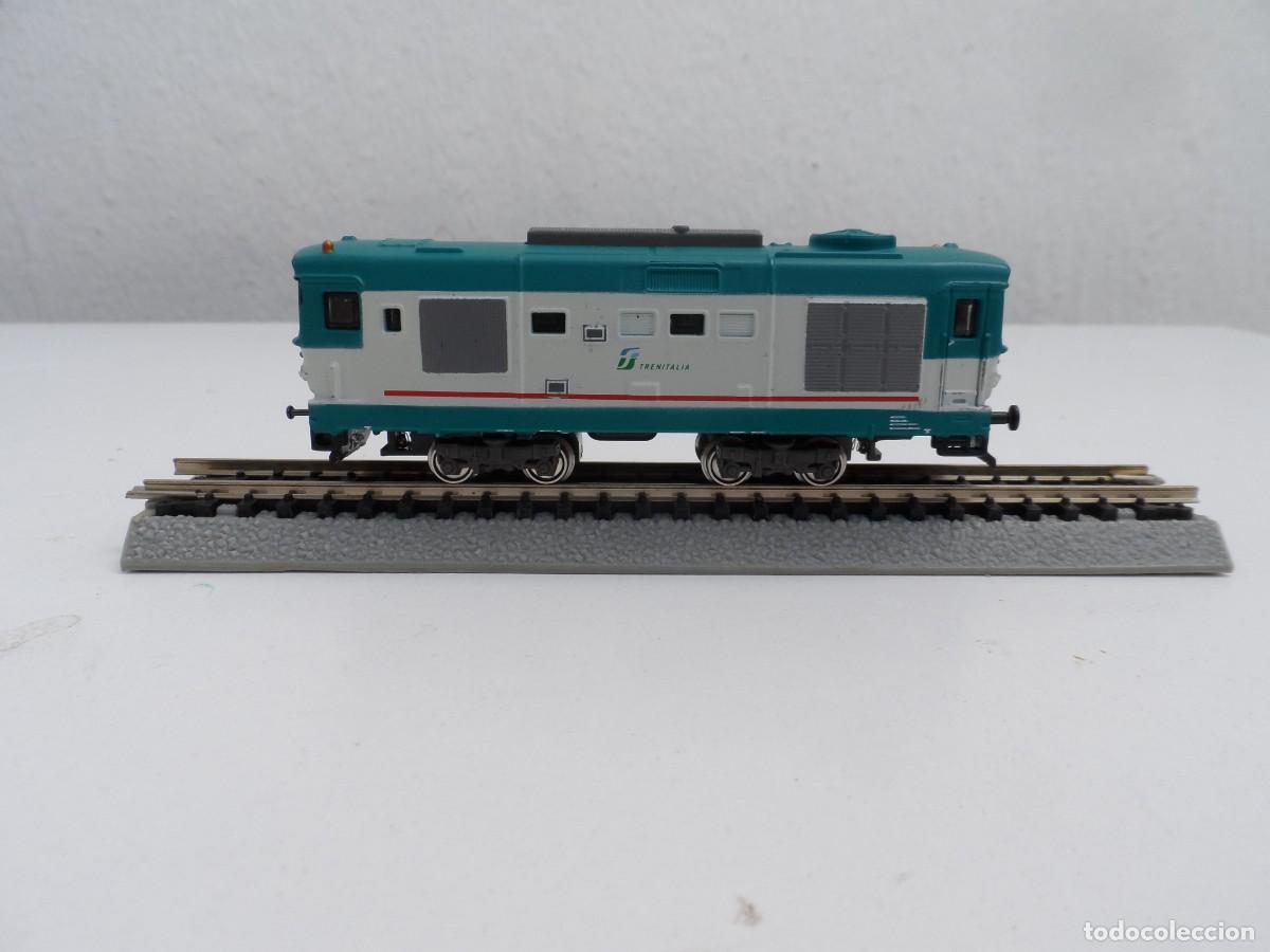 Trenes Escala: LOCOMOTORA FS D 345 MOTORIZADA CON KATO ESCALA N