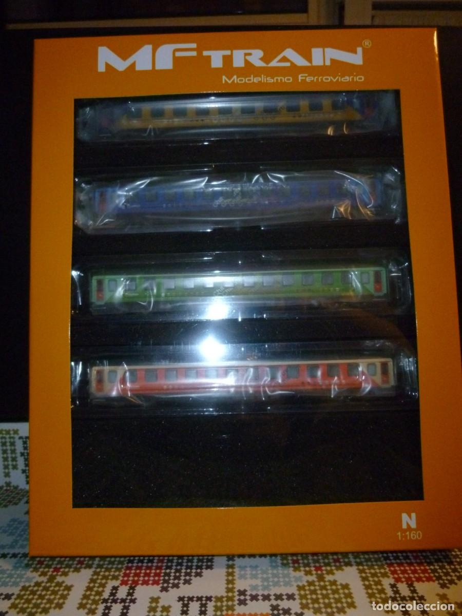 Trenes Escala: COMPOSICI&Oacute;N CHARTREN RENFE COMPLETA (4 COCHES) MF-TRAIN