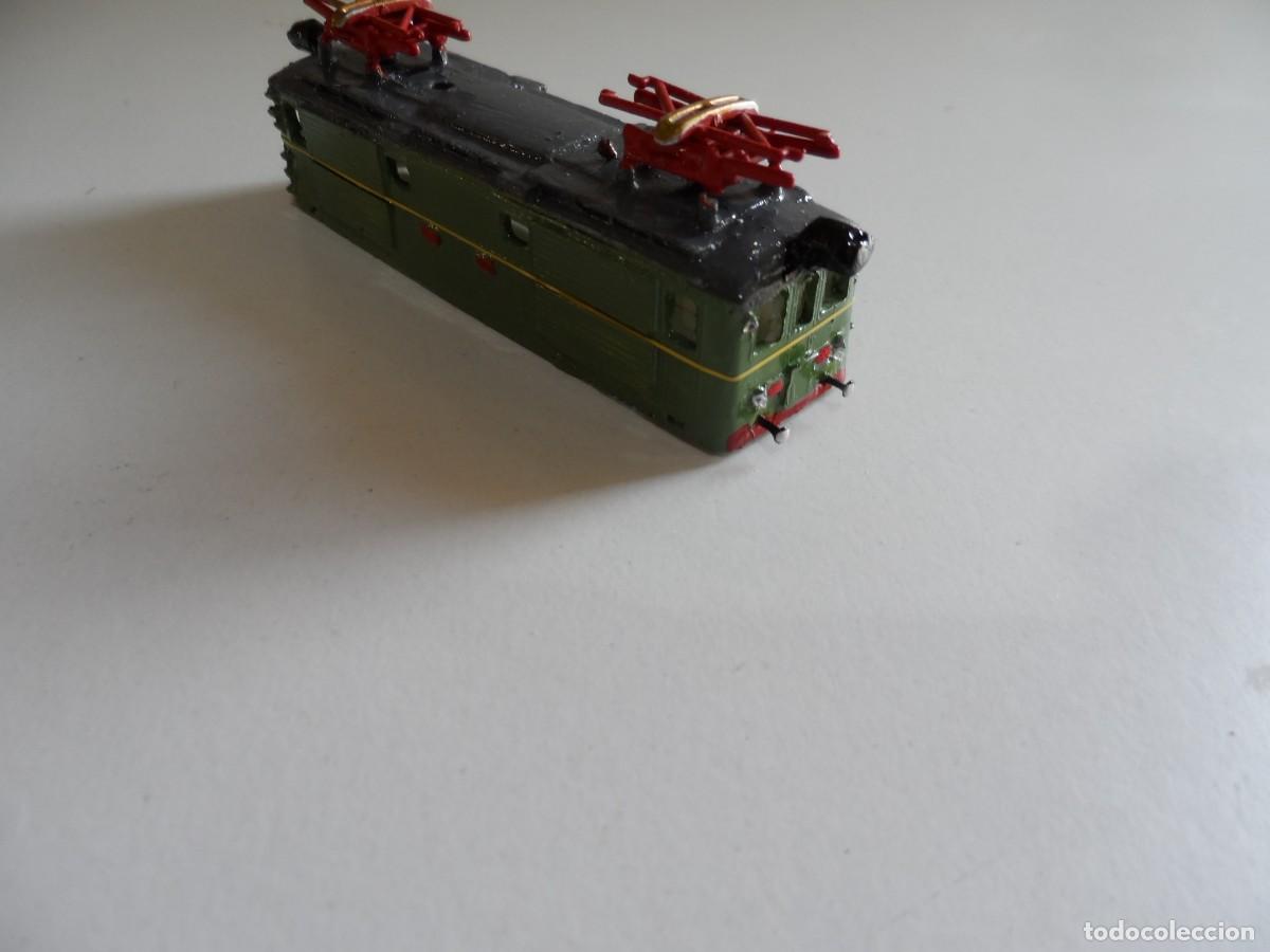 Trenes Escala: CARROCERIA LOCOMOTORA RENFE SERIE 1000 ESCALA N