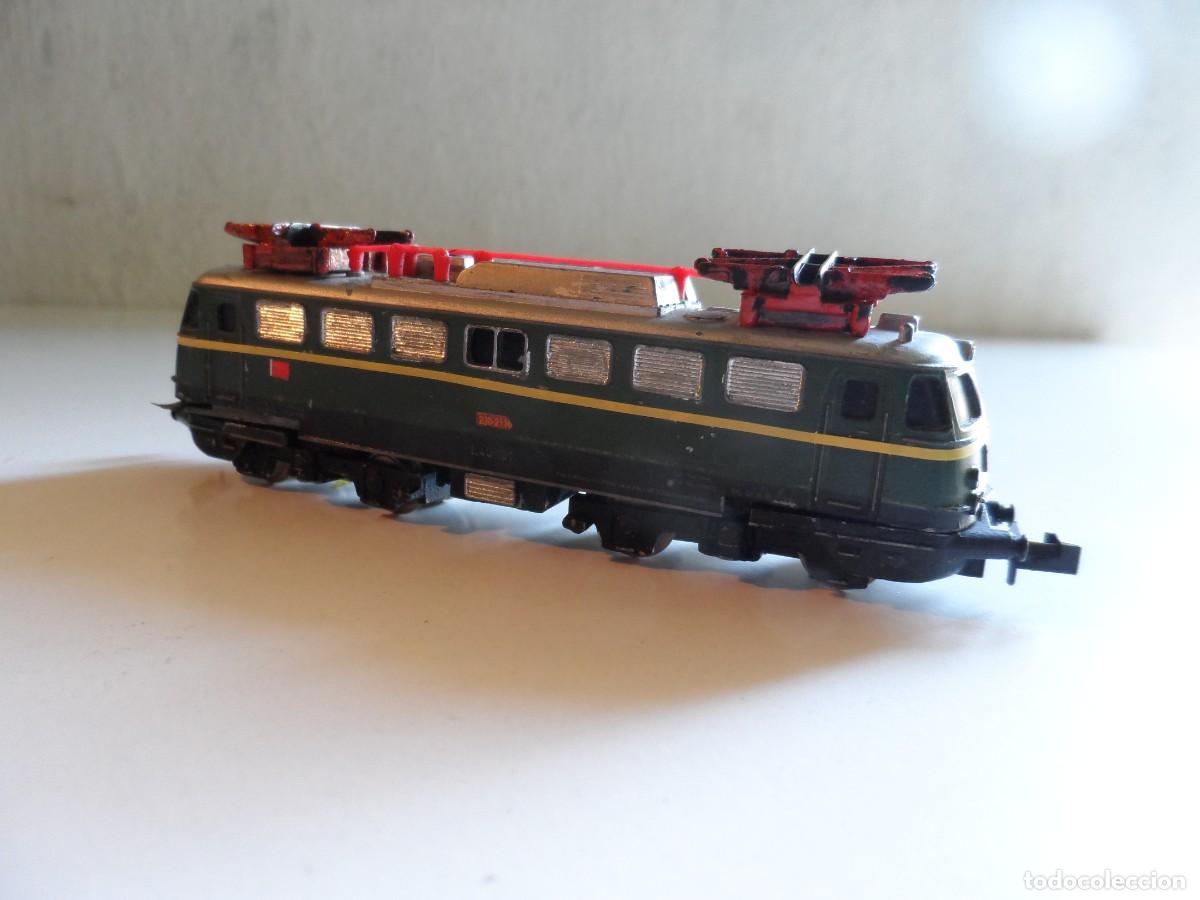 Trenes Escala: LOCOMOTORA MINITRIX ESCALA N