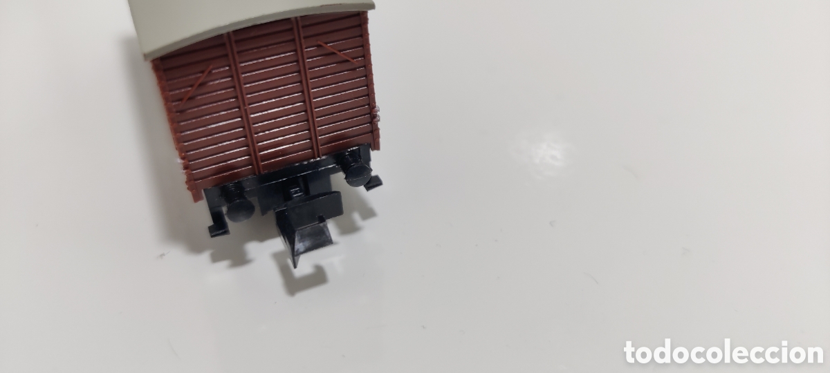 Trenes escala: Minitrix N - Vag&oacute;n cerrado Ref. 3253 - Foto 4