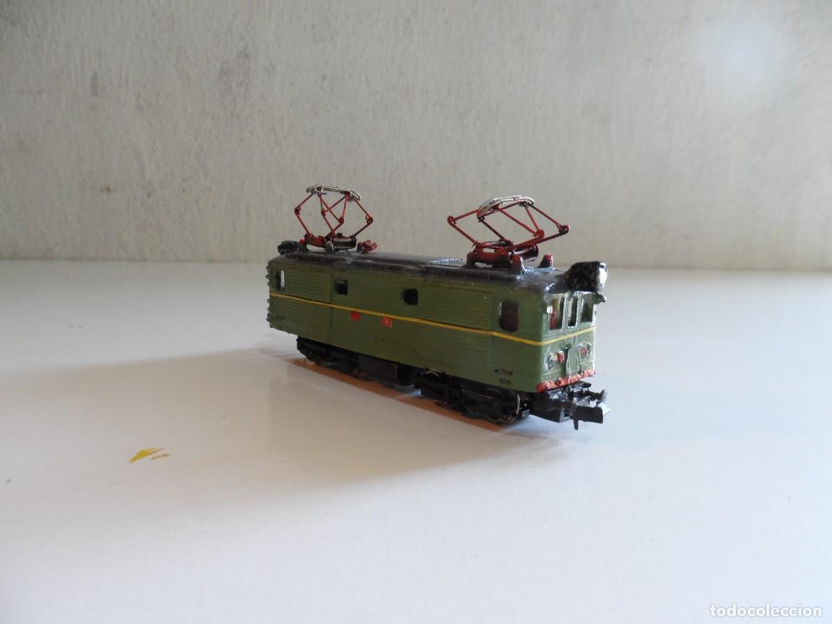 Trenes Escala: LOCOMOTORA RENFE 1000 ESCALA N