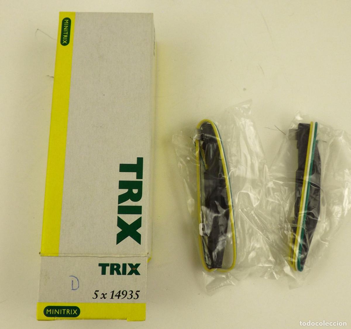 Trenes Escala: Trix N 14935 2 motores desv&iacute;o