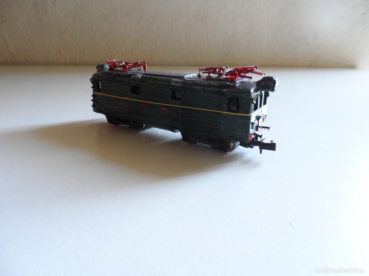 Trenes Escala: LOCOMOTORA RENFE 1000 MOTORIZADA CON ATLAS ESCALA N