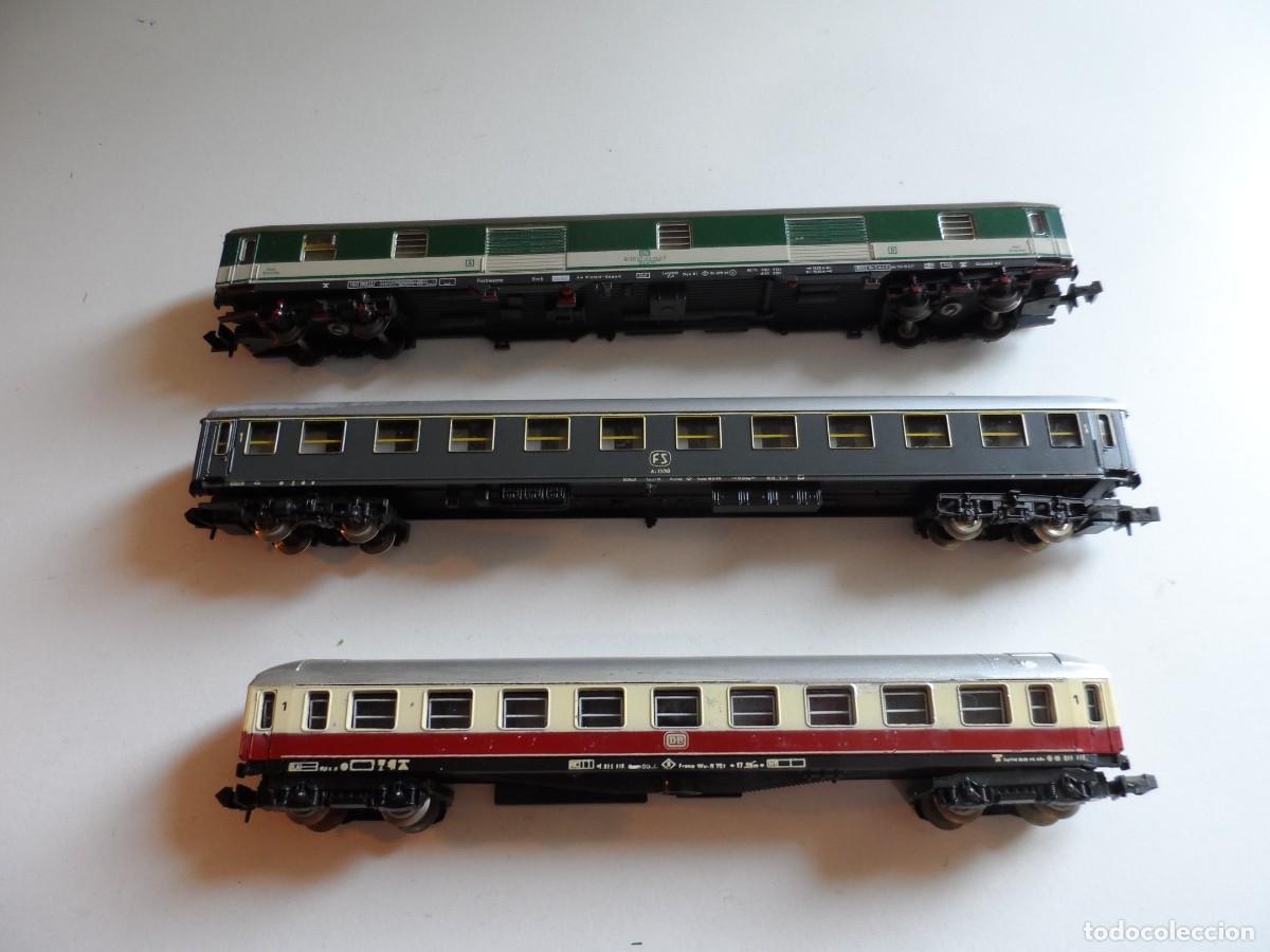 Trenes Escala: 3 VAGONES PASAJEROS ESCALA N