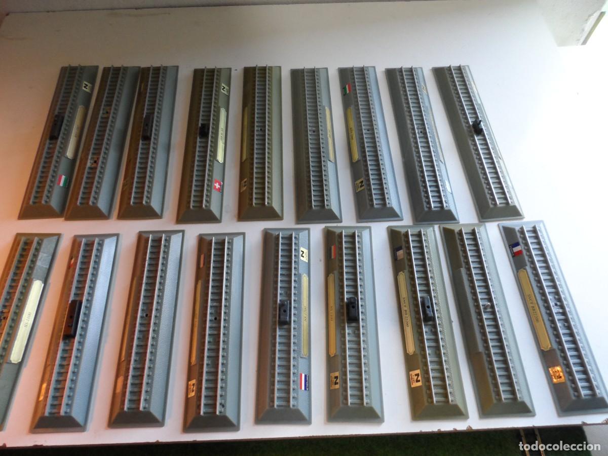 Trenes Escala: 18 PEANAS VIAS PARA EXPOSITOR LOCOMOTORAS ESCALA N