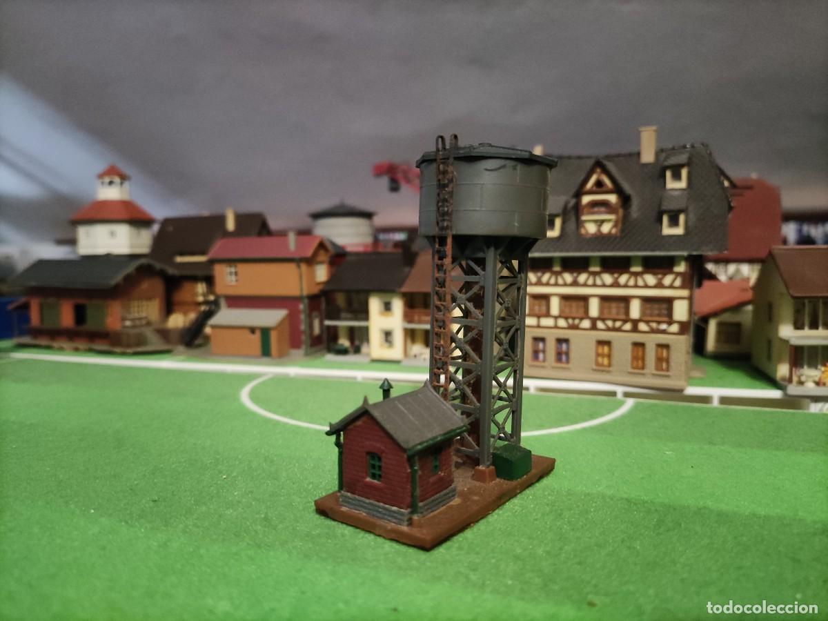 Trenes Escala: Torre de agua Arnold R&aacute;pido Escala N