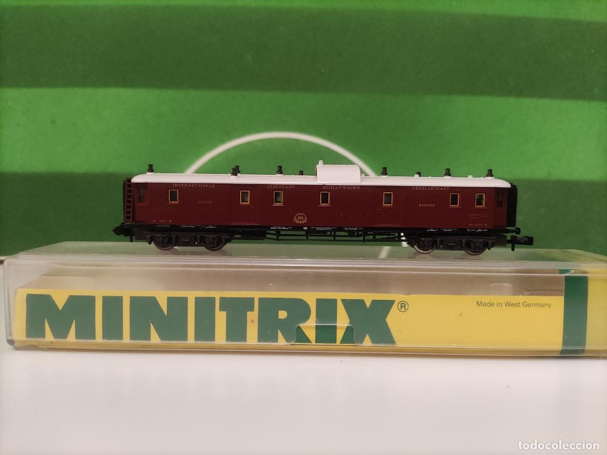 Trenes Escala: Vag&oacute;n Equipajes / Gepack / Bagages Minitrix REF 3182 Escala N