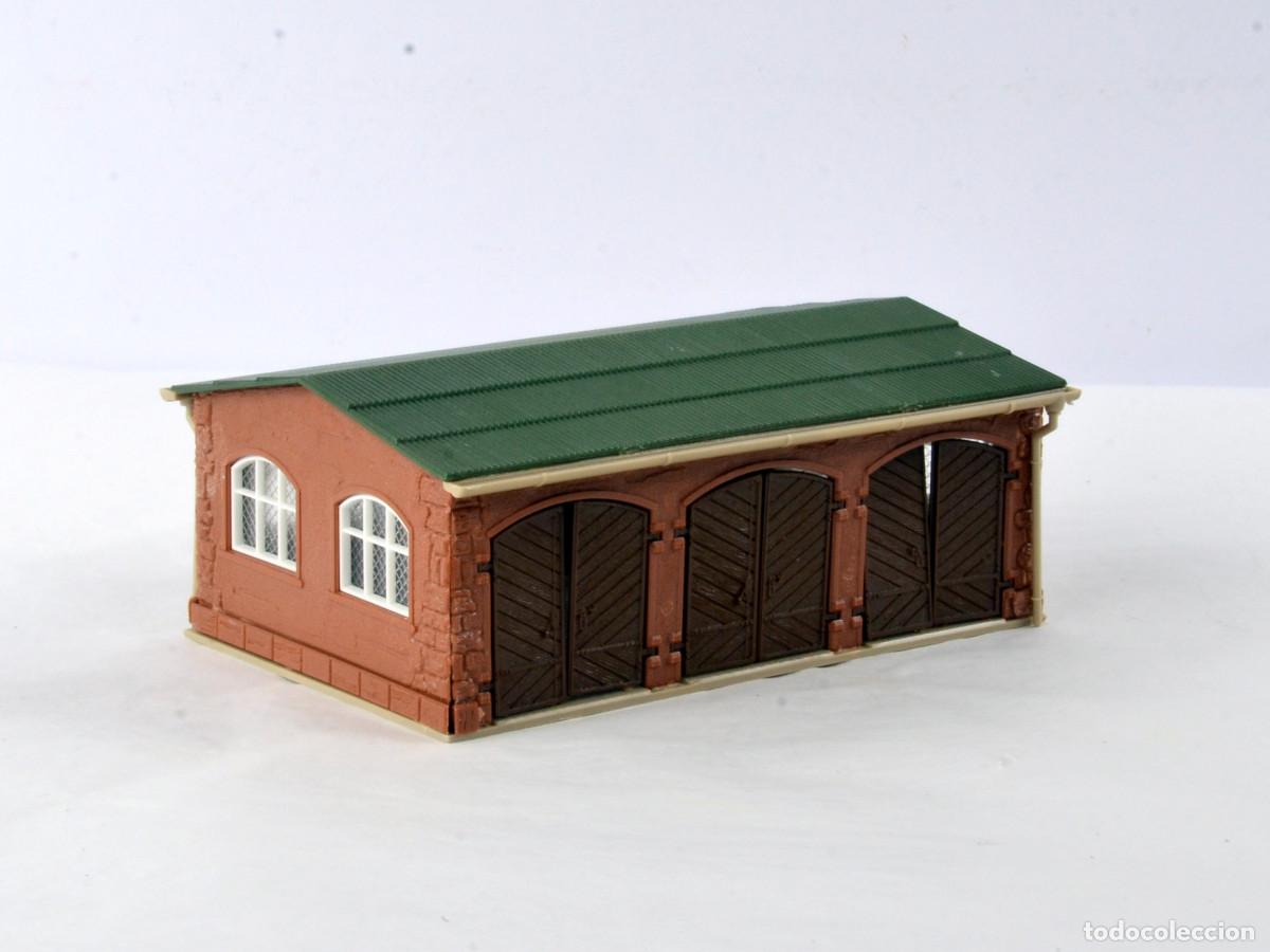 Trenes Escala: Vollmer Edificios Escala N Cochera
