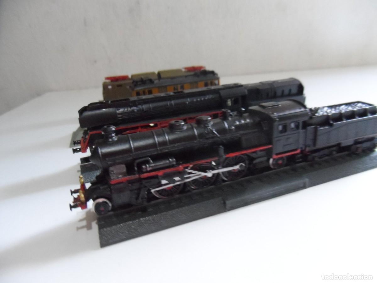 Trenes Escala: 4 LOCOMOTORAS ESTATICAS SIN MOTOR ESCALA N
