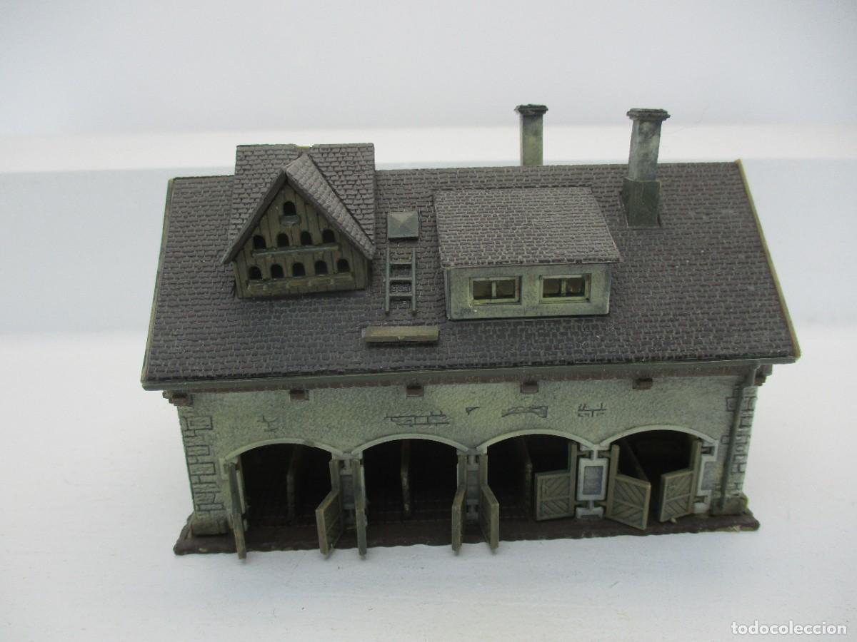 Scale Trains: MAQUETA FERROVIARIA ESCALA N REF CAJ 3