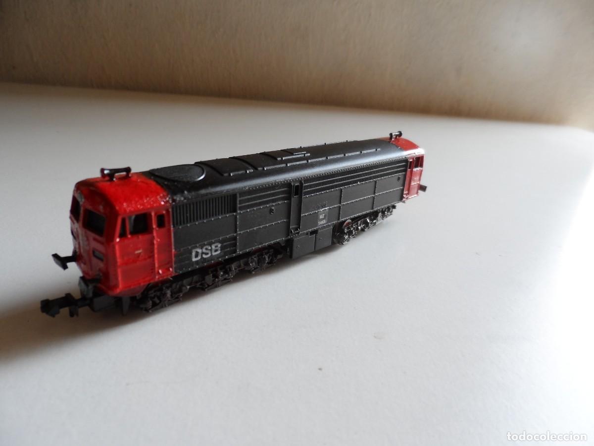 Scale Trains: LOCOMOTORA DSB MINITRIX ESCALA N
