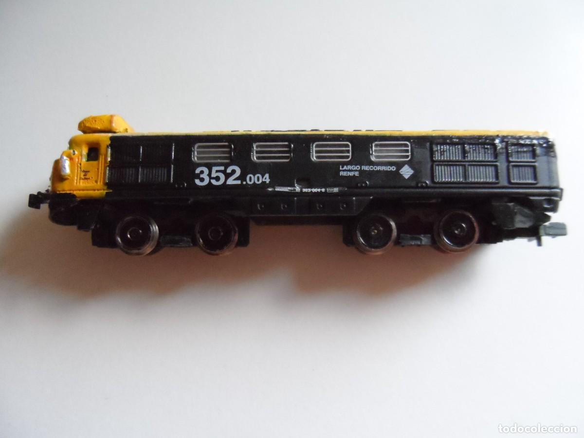 Scale Trains: LOCOMOTORA TALGO 352 VIRGEN DEL CAMINO ARTESANAL KATO ESCALA N